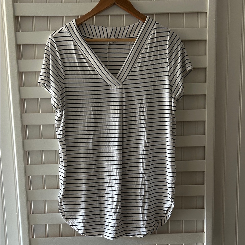 Old Navy Striped V-Neck Blouse
